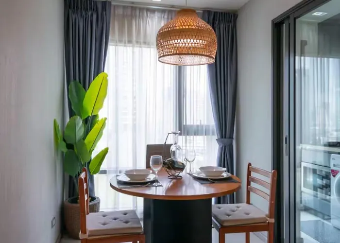 Luxurious Upscale Downtown Appartement Bangkok